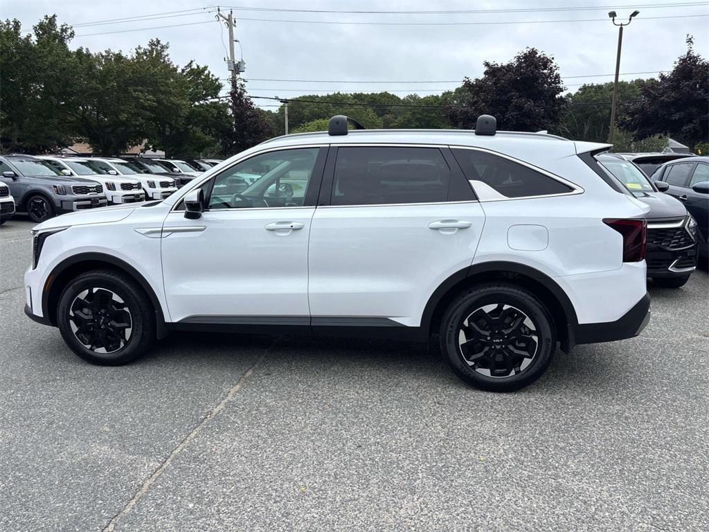 used 2025 Kia Sorento car, priced at $37,995