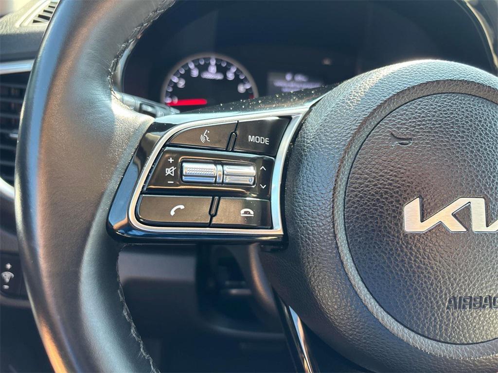 used 2022 Kia Seltos car, priced at $21,388