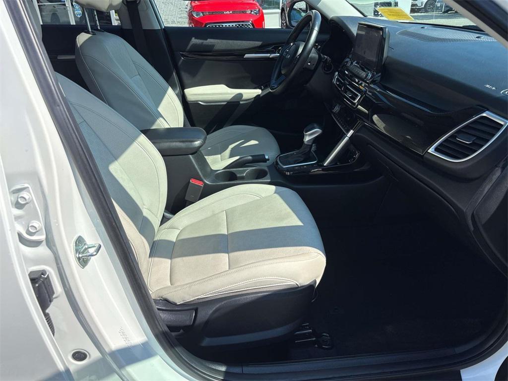 used 2022 Kia Seltos car, priced at $21,388