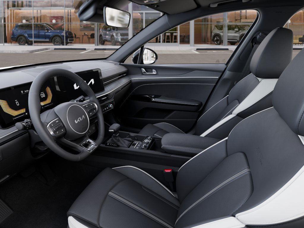 new 2025 Kia K5 car, priced at $31,995
