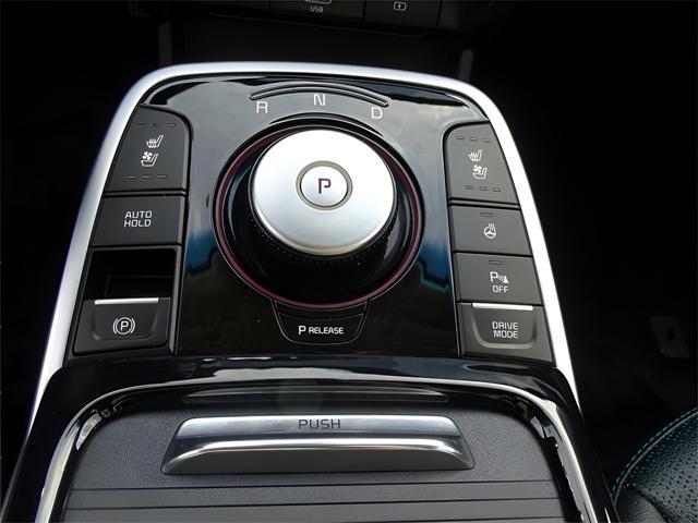 used 2020 Kia Niro EV car, priced at $25,995