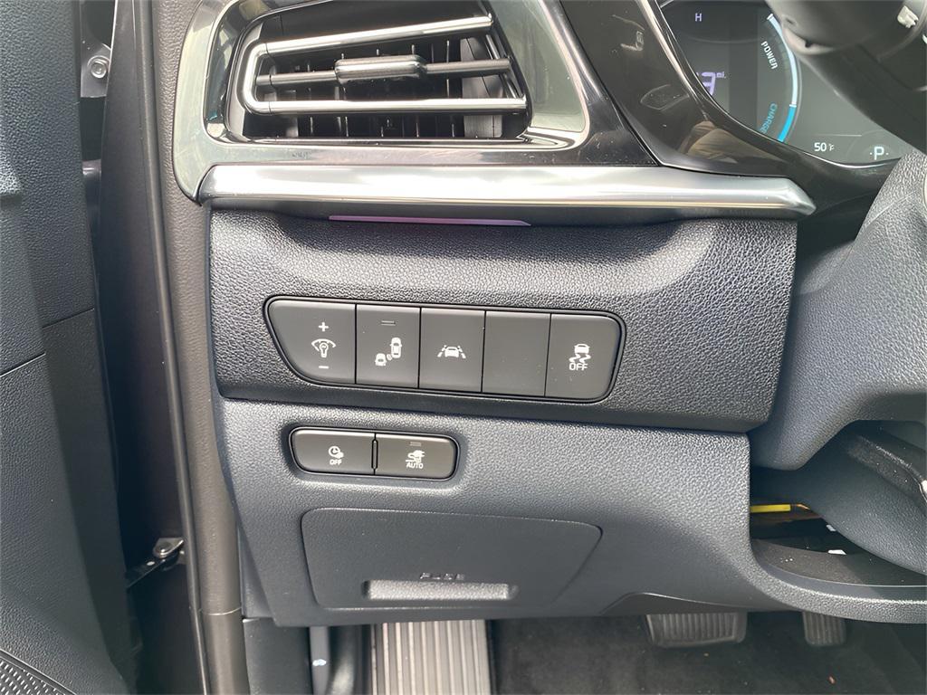used 2020 Kia Niro EV car, priced at $25,995