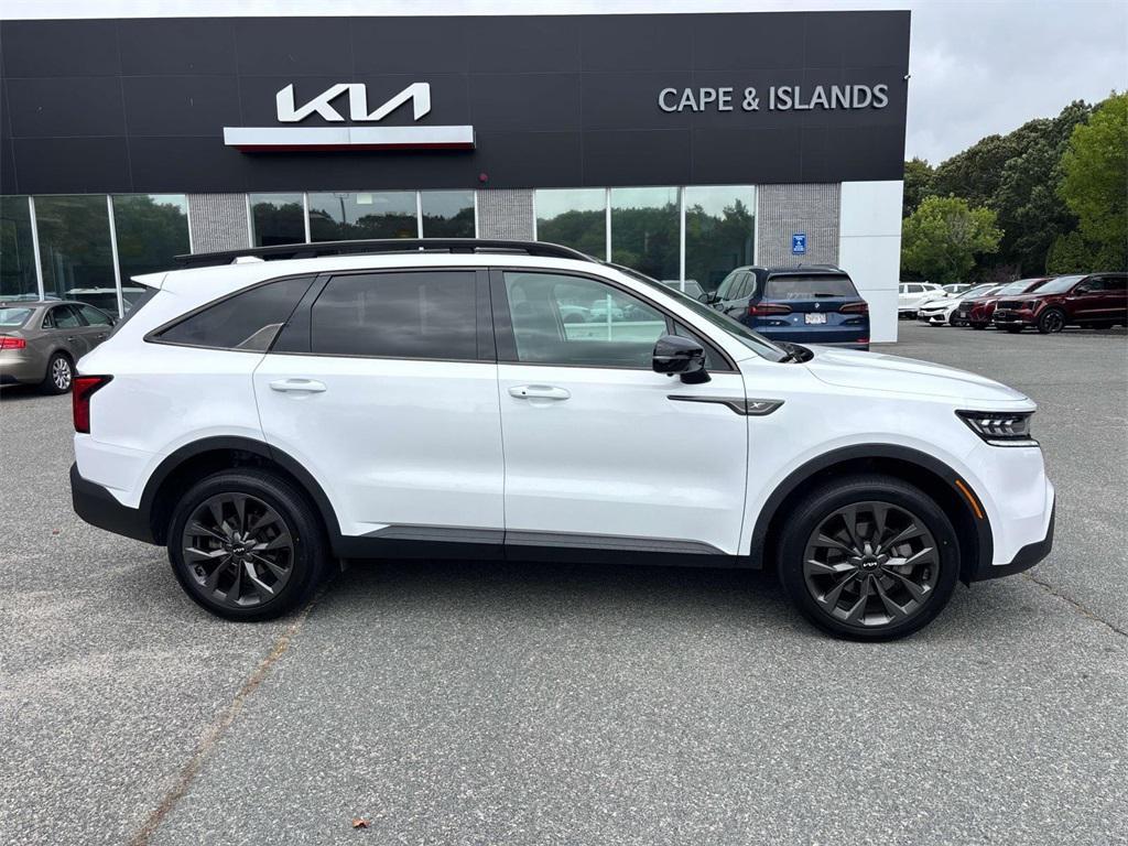 used 2022 Kia Sorento car, priced at $32,995