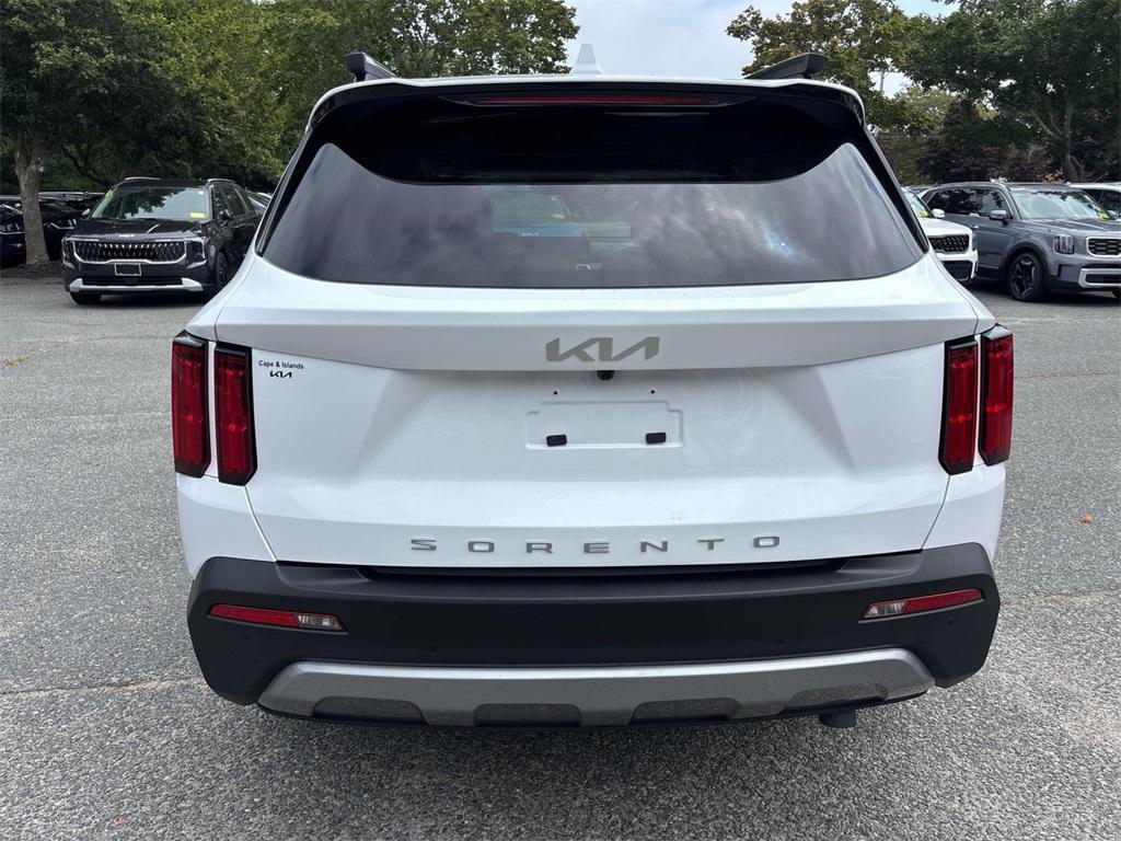 used 2022 Kia Sorento car, priced at $32,995