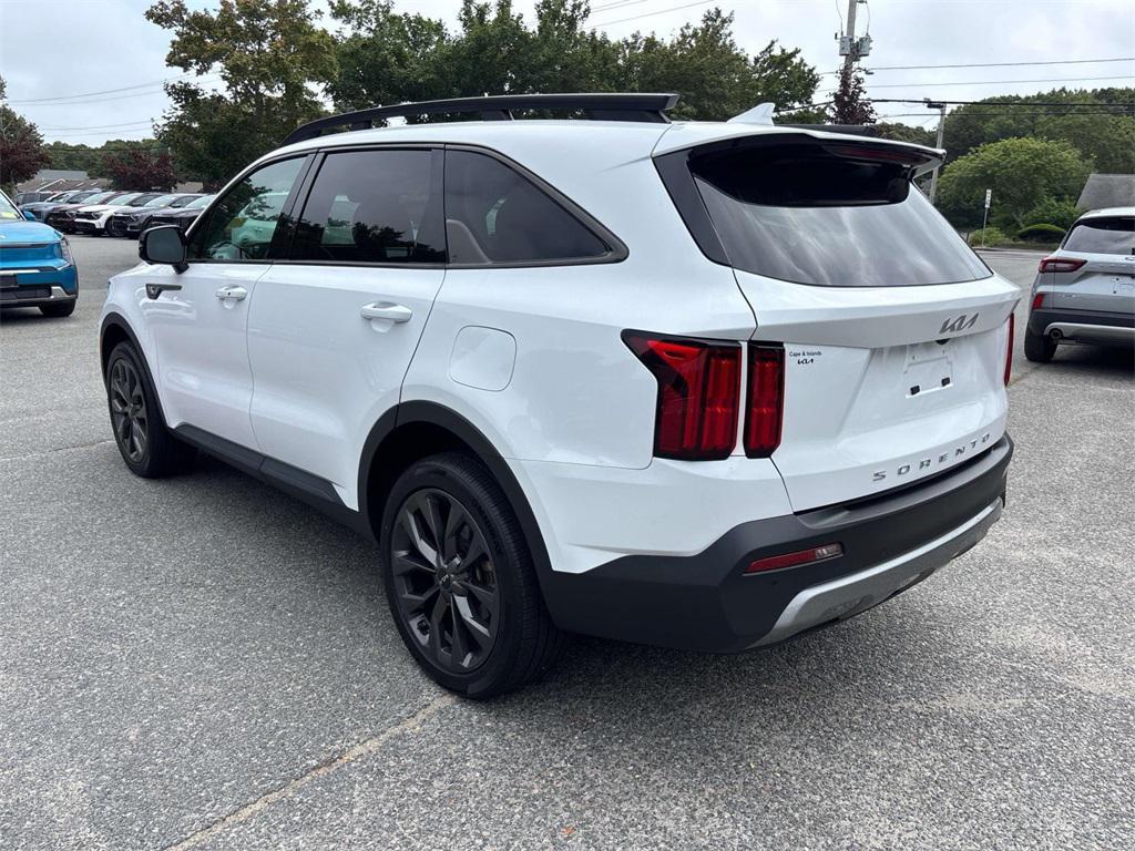 used 2022 Kia Sorento car, priced at $32,995