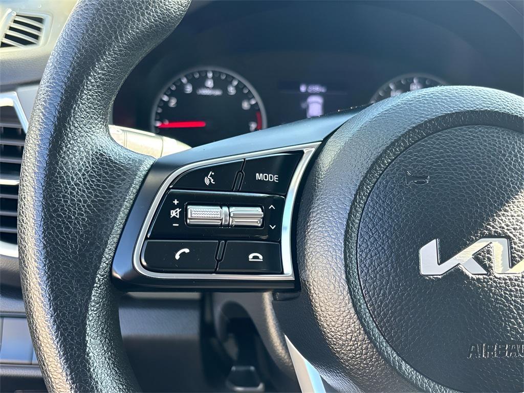 used 2023 Kia Seltos car, priced at $21,995
