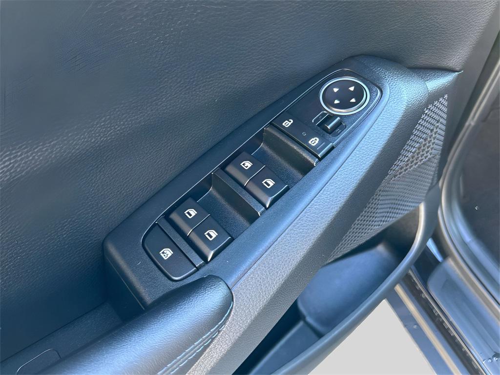 used 2023 Kia Seltos car, priced at $20,995