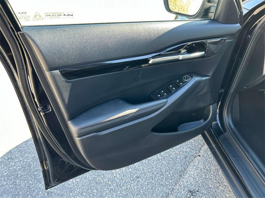 used 2023 Kia Seltos car, priced at $20,995