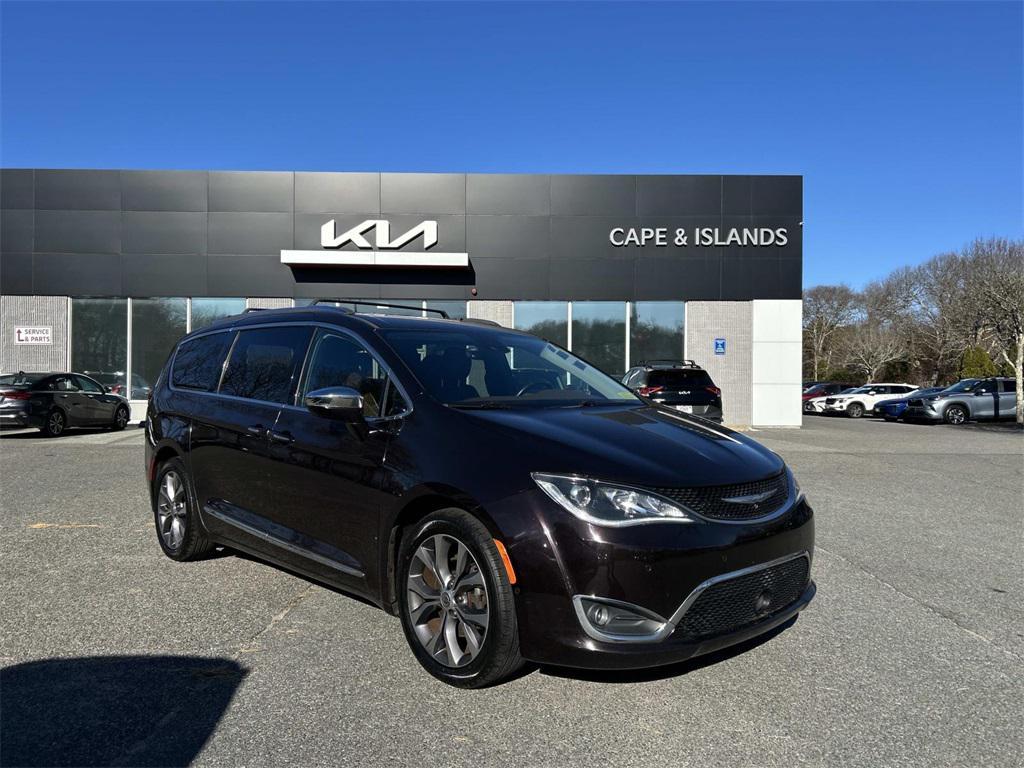 used 2018 Chrysler Pacifica car, priced at $18,495