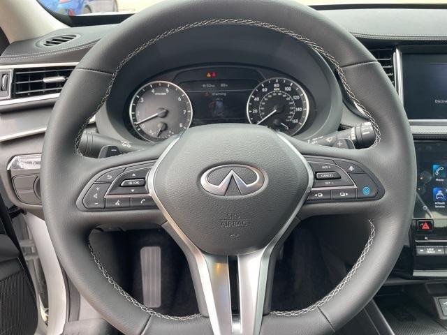 new 2025 INFINITI QX50 car, priced at $40,585