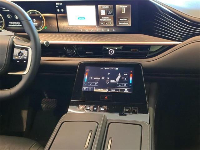new 2025 INFINITI QX80 car, priced at $106,901