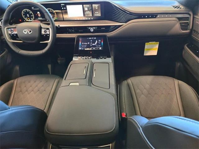 new 2025 INFINITI QX80 car, priced at $106,901