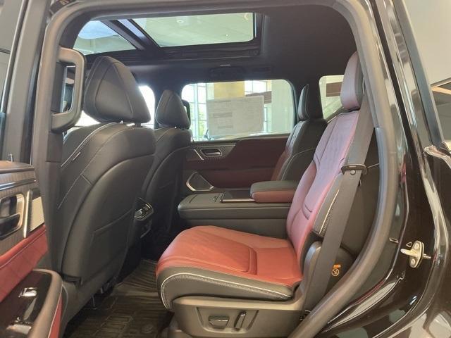 new 2025 INFINITI QX80 car, priced at $106,590