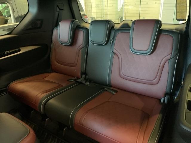 new 2025 INFINITI QX80 car, priced at $106,590