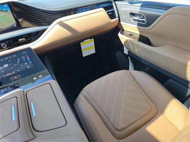 new 2025 INFINITI QX60 car, priced at $52,535