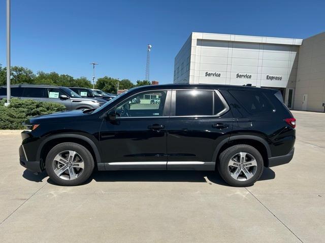 used 2024 Honda Pilot car, priced at $38,997