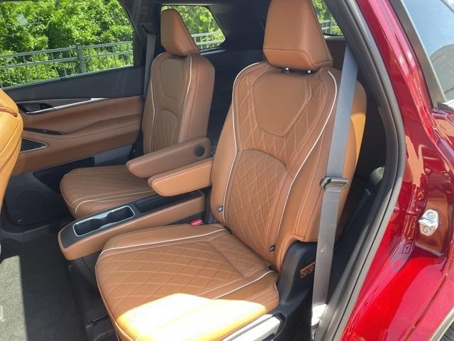new 2025 INFINITI QX60 car, priced at $62,489
