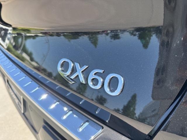 new 2025 INFINITI QX60 car, priced at $57,138