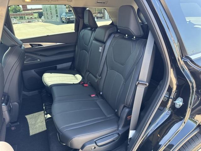 new 2025 INFINITI QX60 car, priced at $64,060