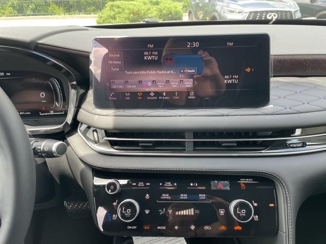 new 2025 INFINITI QX60 car, priced at $69,550