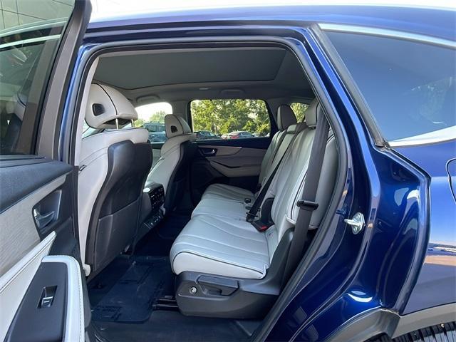 used 2022 Acura MDX car, priced at $30,697