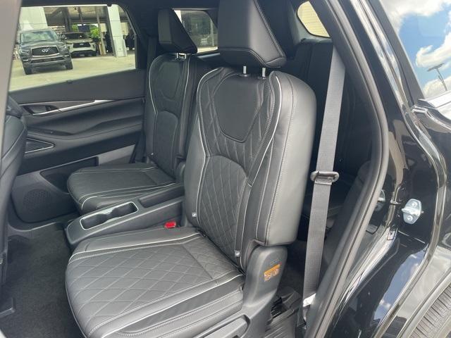 new 2025 INFINITI QX60 car, priced at $69,550