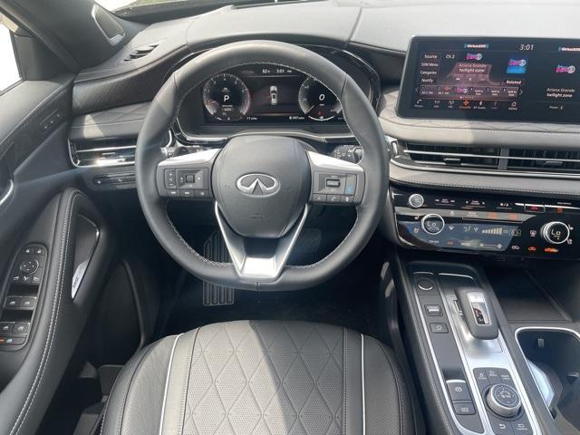 new 2025 INFINITI QX60 car, priced at $69,550