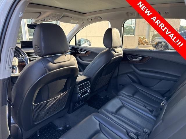 used 2018 Audi Q7 car, priced at $20,000