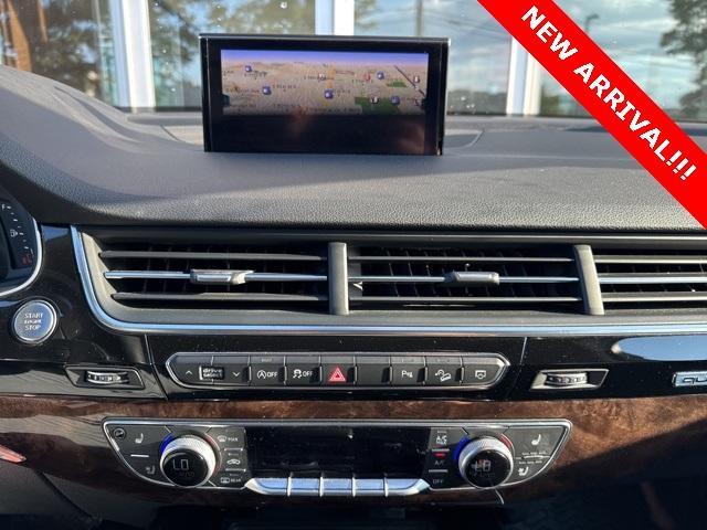 used 2018 Audi Q7 car, priced at $20,000