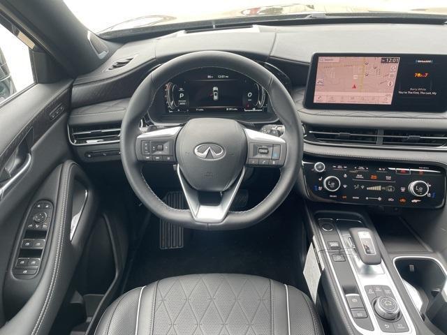 new 2025 INFINITI QX60 car, priced at $67,293