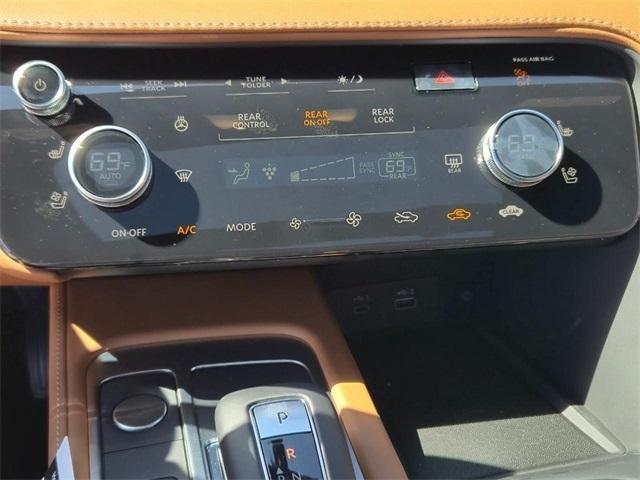 new 2025 INFINITI QX60 car, priced at $62,293
