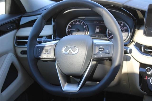 new 2025 INFINITI QX60 car, priced at $53,070