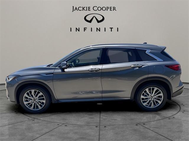 new 2025 INFINITI QX50 car, priced at $42,032