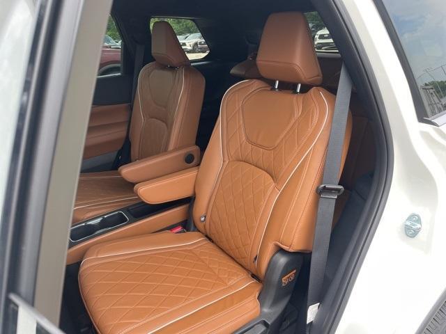 new 2025 INFINITI QX60 car, priced at $67,293
