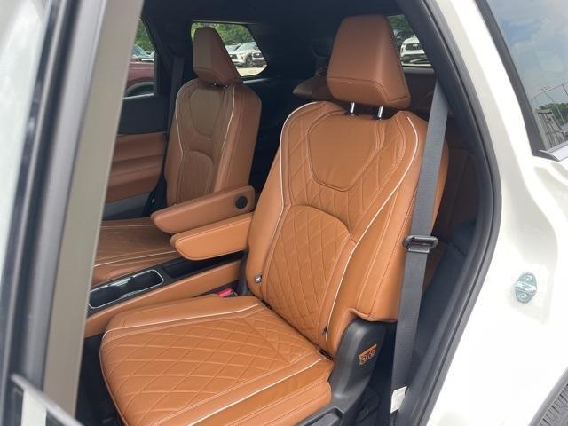 new 2025 INFINITI QX60 car, priced at $67,293