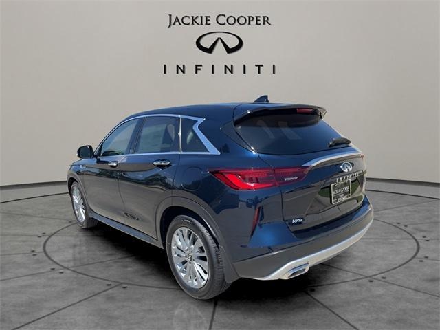 new 2025 INFINITI QX50 car, priced at $40,585