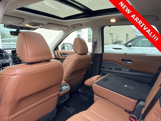used 2024 Nissan Pathfinder car, priced at $40,500
