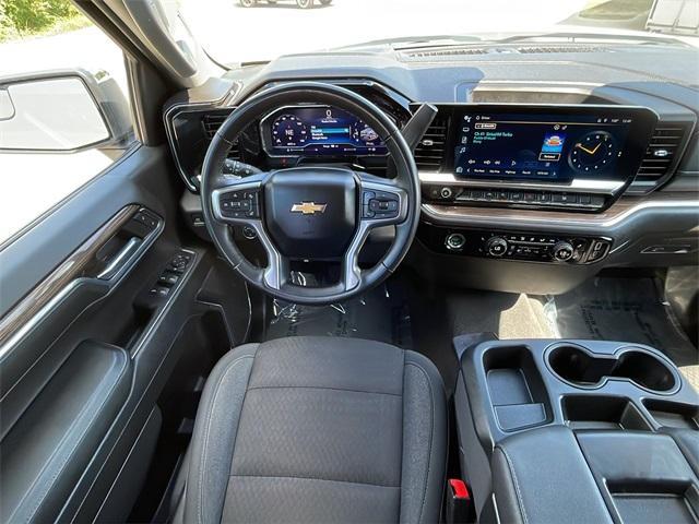 used 2024 Chevrolet Silverado 1500 car, priced at $37,599
