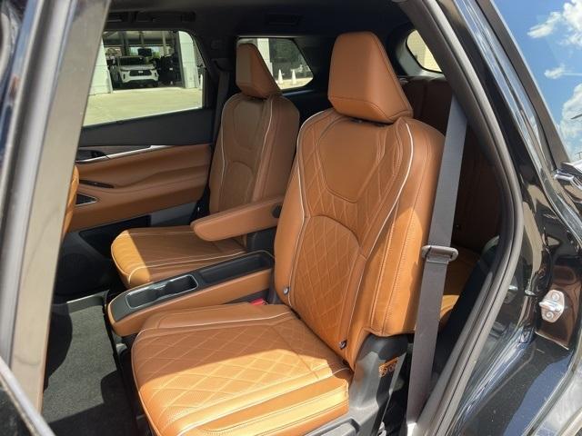 new 2025 INFINITI QX60 car, priced at $62,373