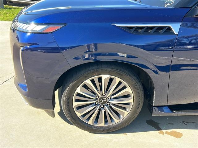used 2025 INFINITI QX80 car, priced at $81,500