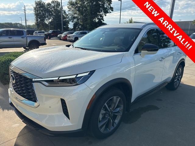 used 2025 INFINITI QX60 car, priced at $49,500