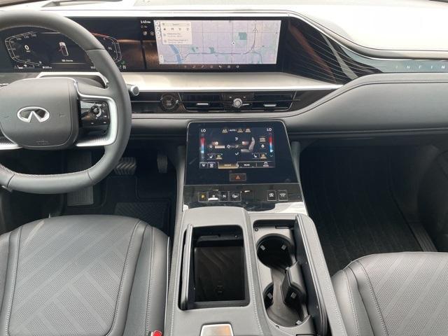 new 2025 INFINITI QX80 car, priced at $90,325