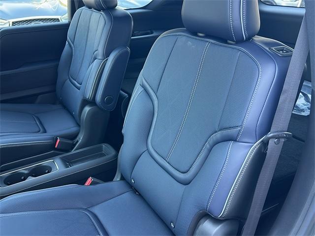 new 2026 INFINITI QX80 car, priced at $106,620