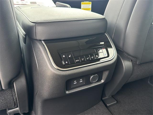 new 2026 INFINITI QX80 car, priced at $89,230