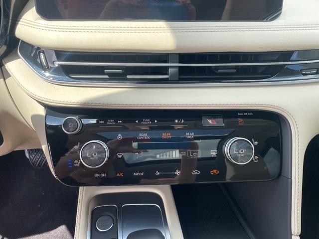 new 2025 INFINITI QX60 car, priced at $61,080