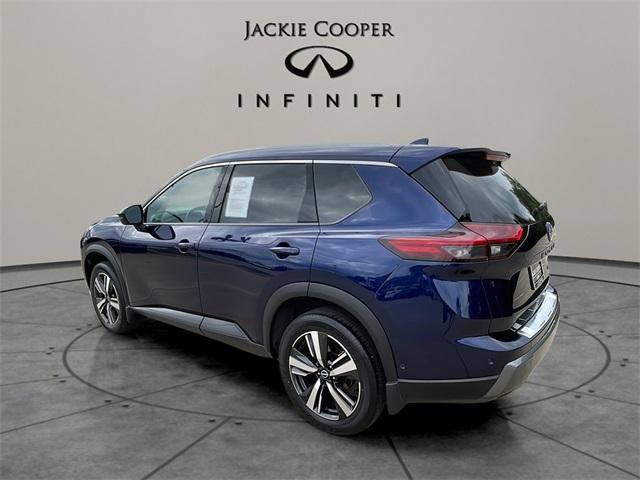 used 2024 Nissan Rogue car, priced at $27,998