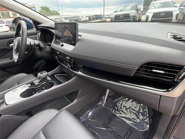 used 2024 Nissan Rogue car, priced at $27,998