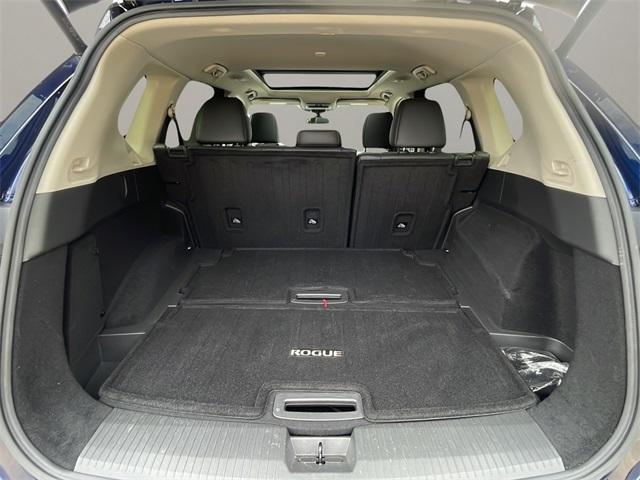 used 2024 Nissan Rogue car, priced at $27,998