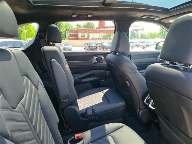 used 2024 Kia Sorento car, priced at $38,997