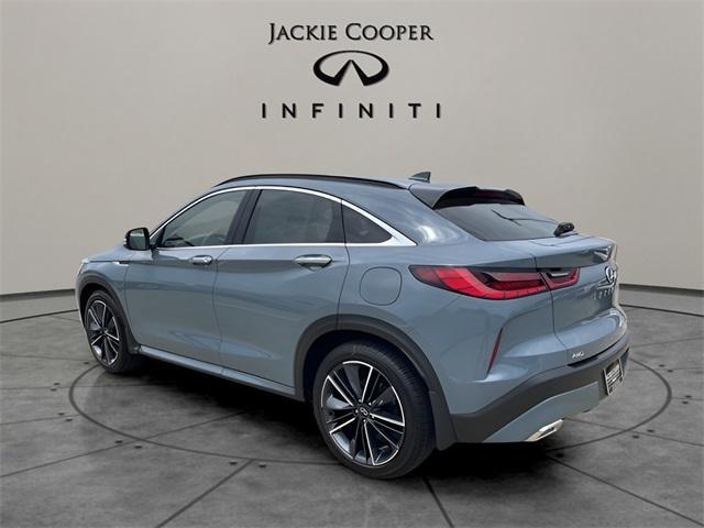 new 2025 INFINITI QX55 car, priced at $52,121